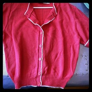 Short sleeve sweater